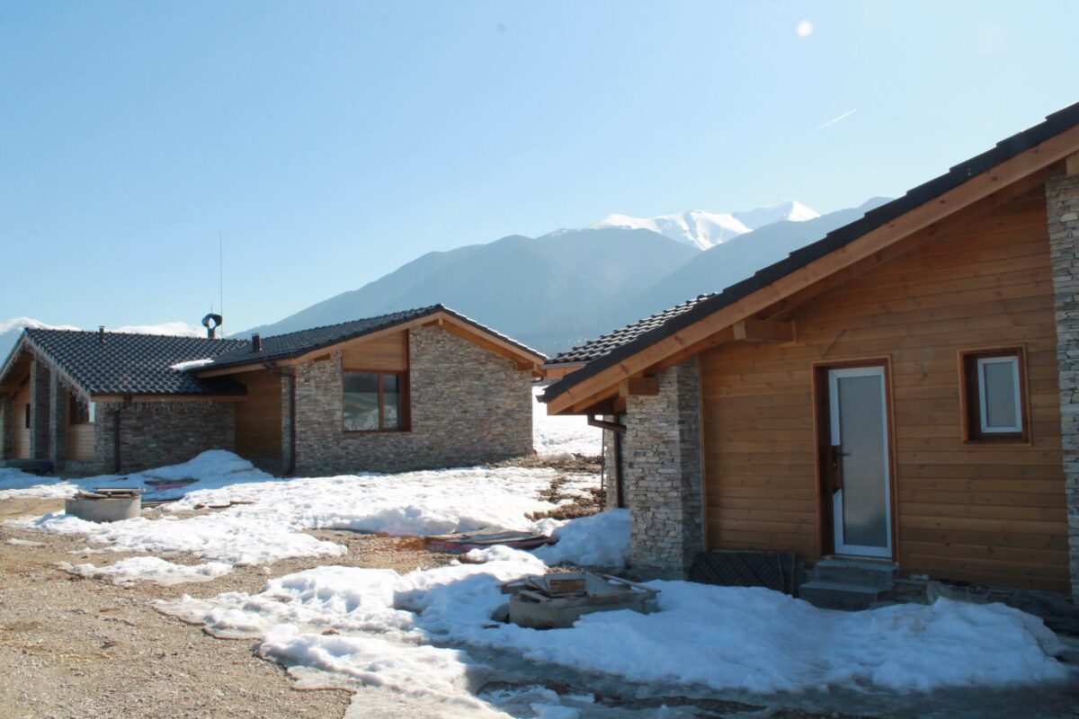 New 3 Bedroom Chalets in Golf and Ski Resort in Pirin, Bansko, Bulgaria, From €450,000