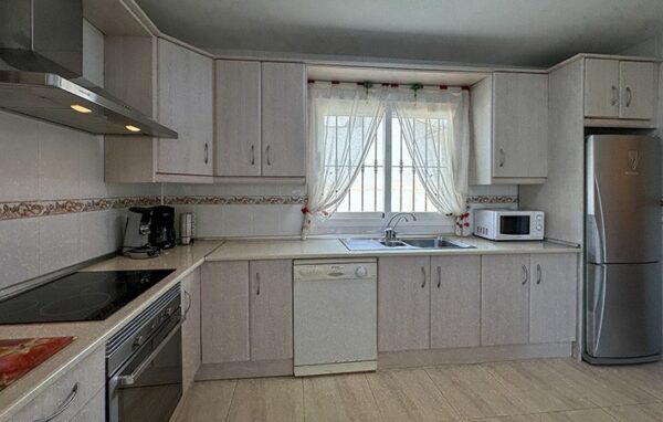 3 Bedroom Detached Villa near Arboleas, Almeria, Spain, €215,000