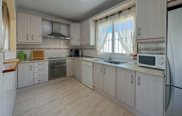 3 Bedroom Detached Villa near Arboleas, Almeria, Spain, €215,000