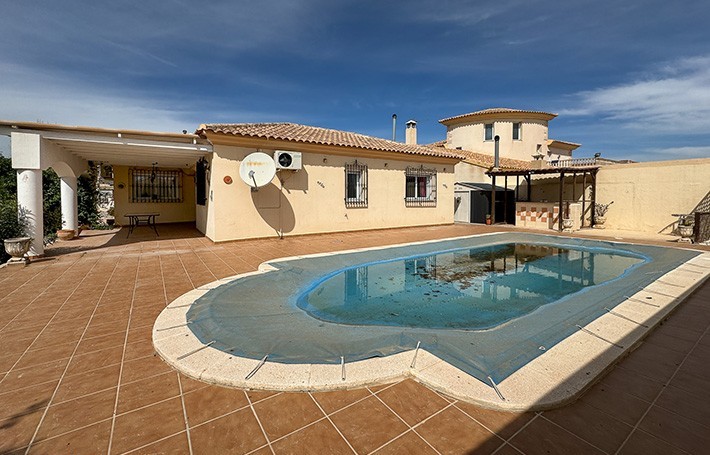 3 Bedroom Detached Villa near Arboleas, Almeria, Spain, €215,000