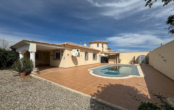 3 Bedroom Detached Villa near Arboleas, Almeria, Spain, €215,000