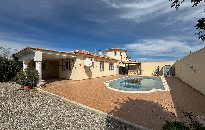 3 Bedroom Detached Villa near Arboleas, Almeria, Spain, €215,000