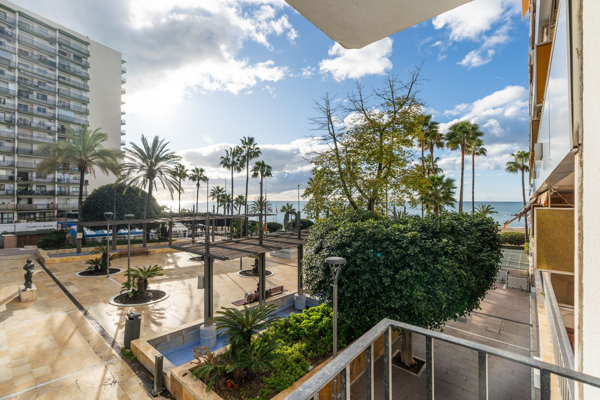 Stunning Frontline 2 Bedroom Apartment in Central Marbella, Malaga, Spain, €448,000