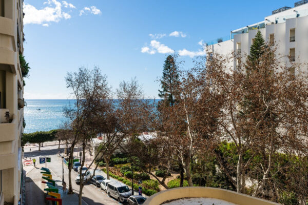 Spacious 2 Bedroom Apartment in Marbella Promenade, Malaga, Spain, €528,000