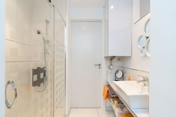 2 Bedroom Frontline Apartment in Riviera del Sol, Malaga, Spain, €429,000