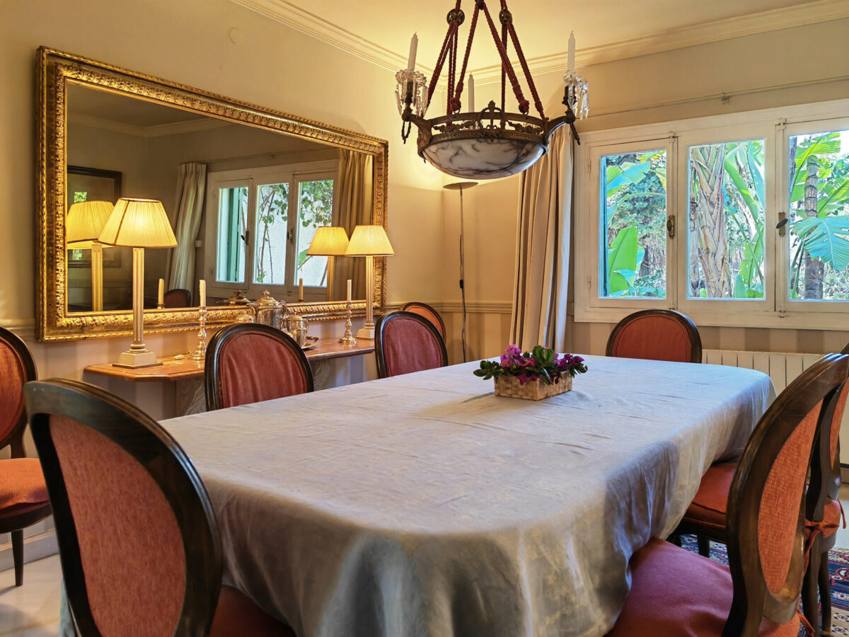 Spacious 8 Bedroom Detached Villa for sale in Calahonda, Mijas Costa, €2,350,000