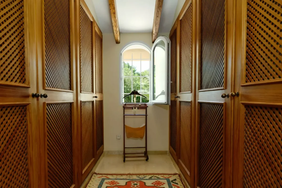 Spectacular 7 Bed Villa with Basement & Pool in La Manga Golf Club €2,950,000
