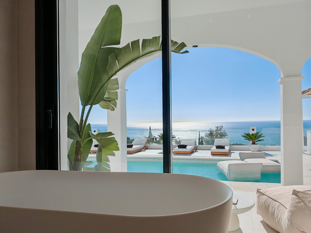 Luxury 5 Bedroom Detached Villa in Benalmádena, Malaga, Spain, €2,750,000