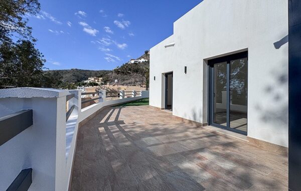 Modern 2 Bedroom Villa with Sea Views in Mojácar, Almeria, Spain, €425,000