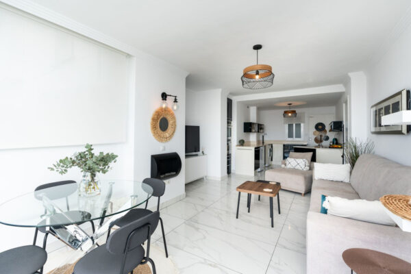 2 Bedroom Frontline Apartment in Riviera del Sol, Malaga, Spain, €429,000