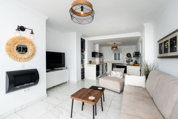 2 Bedroom Frontline Apartment in Riviera del Sol, Malaga, Spain, €429,000