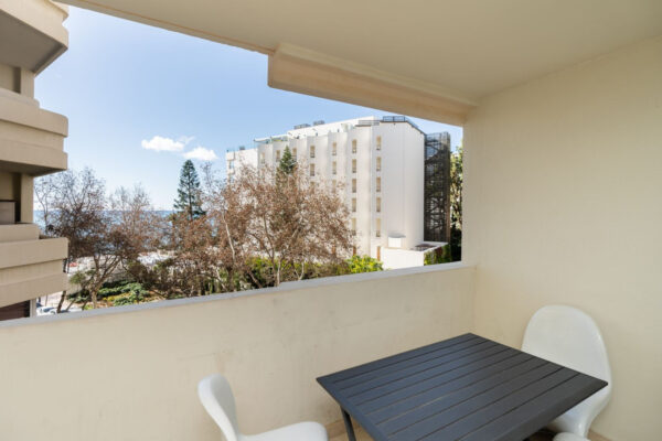 Spacious 2 Bedroom Apartment in Marbella Promenade, Malaga, Spain, €528,000