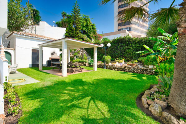 2 Bedroom Frontline Apartment in Riviera del Sol, Malaga, Spain, €429,000