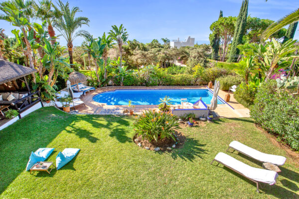 Stunning 6 Bedroom Villa with Pool in Marbella, Malaga, Spain, €2,290,000