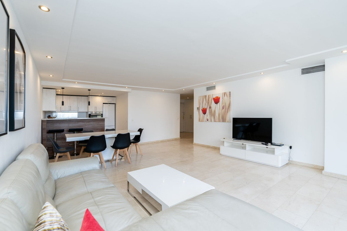Spacious 2 Bedroom Apartment in Marbella Promenade, Malaga, Spain, €528,000