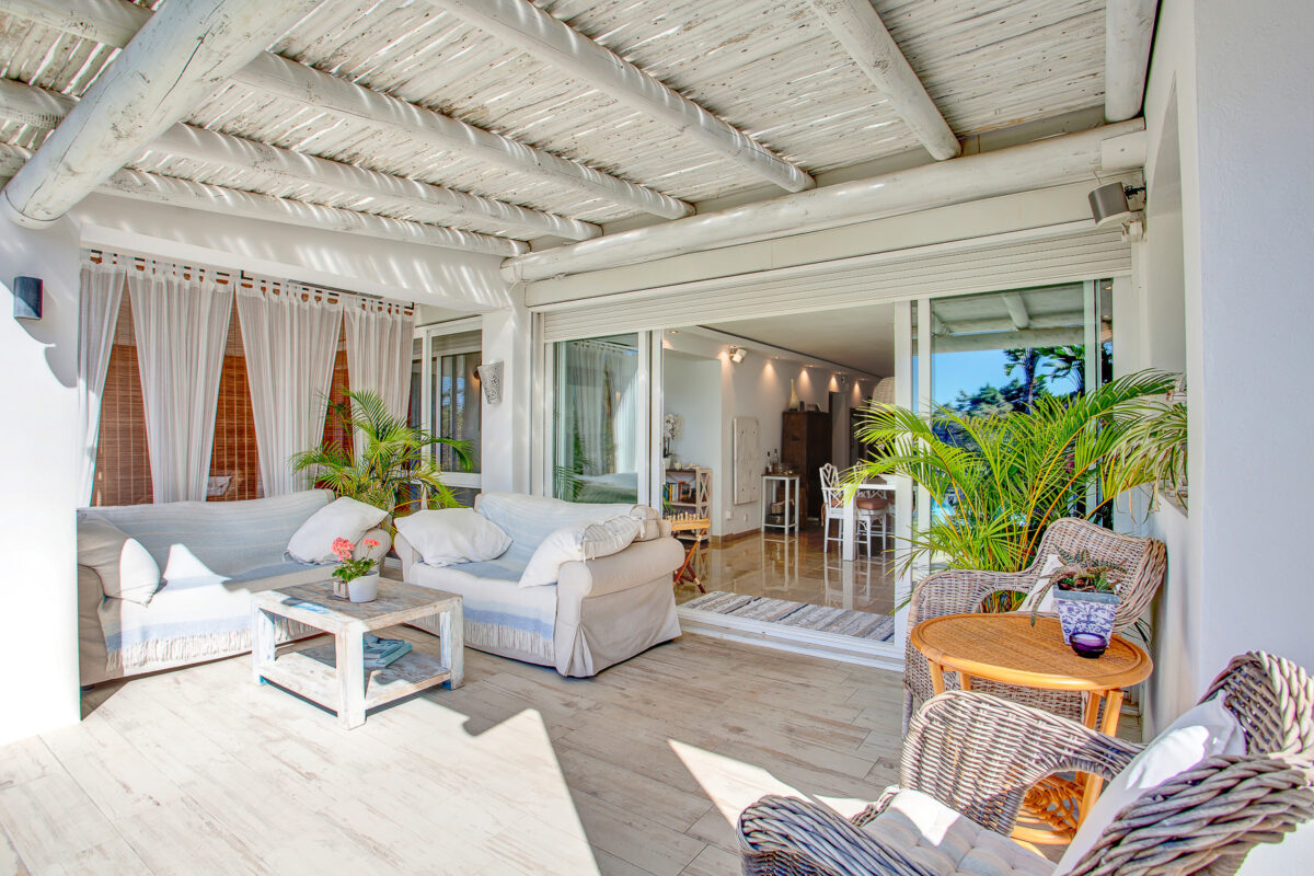 Stunning 6 Bedroom Villa with Pool in Marbella, Malaga, Spain, €2,290,000