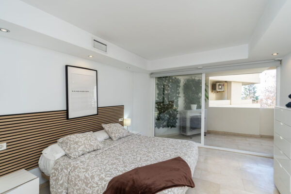 Spacious 2 Bedroom Apartment in Marbella Promenade, Malaga, Spain, €528,000