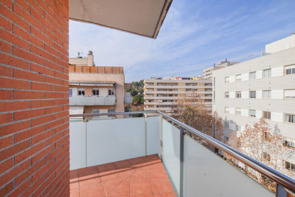 New 2, 3 & 4 Bedroom Apartments in Barcelona, Catalonia, Spain, From €202,000