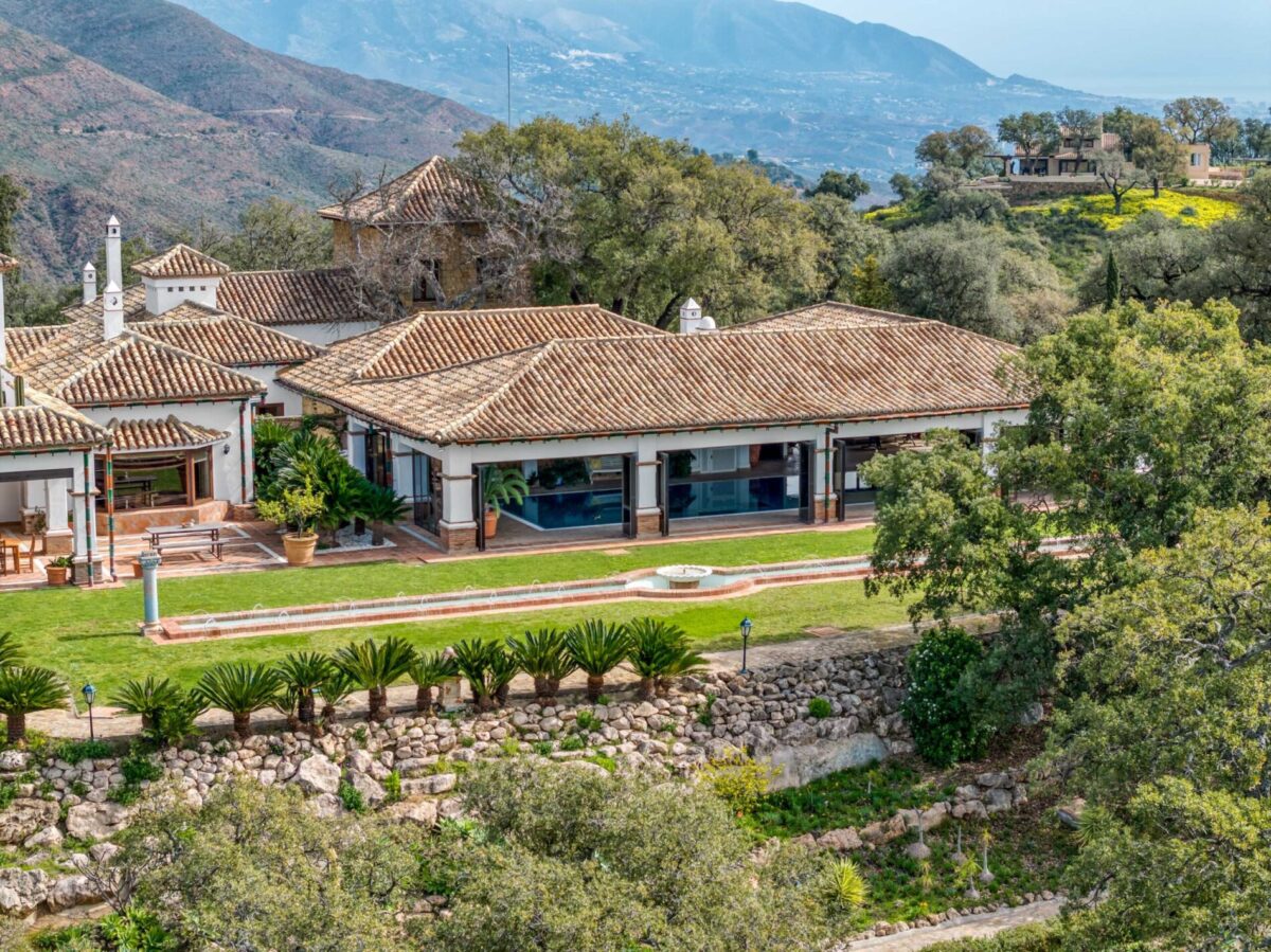 Astonishing 7 Bedroom Country Estate in La Mairena, Malaga, pain, €7,975,000