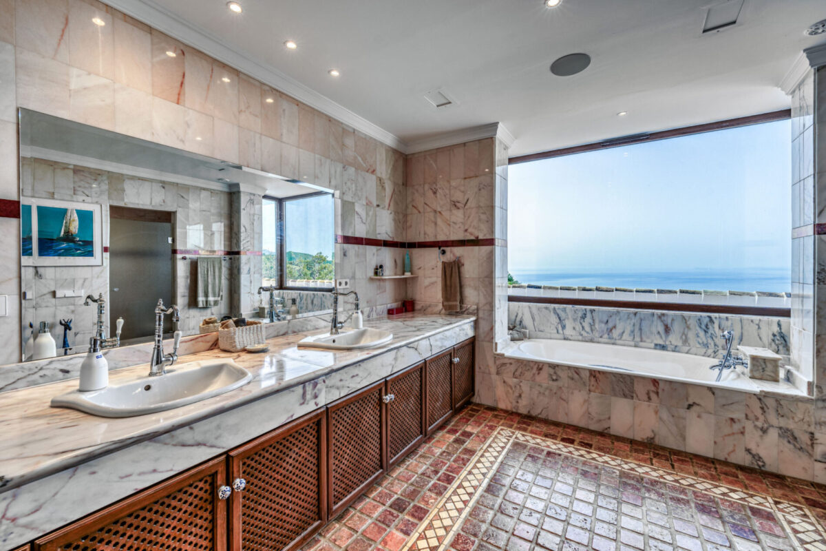 Astonishing 7 Bedroom Country Estate in La Mairena, Malaga, pain, €7,975,000