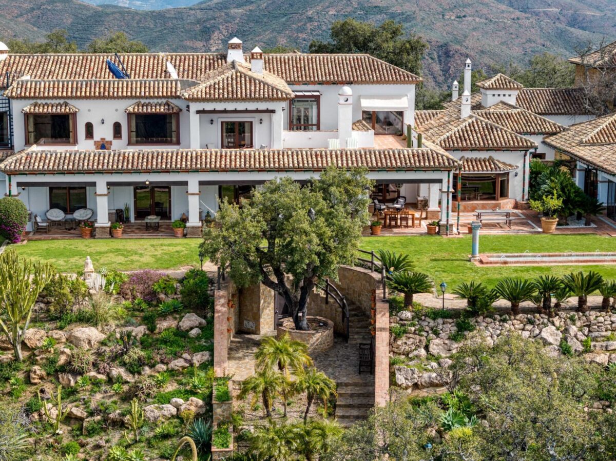 Astonishing 7 Bedroom Country Estate in La Mairena, Malaga, pain, €7,975,000