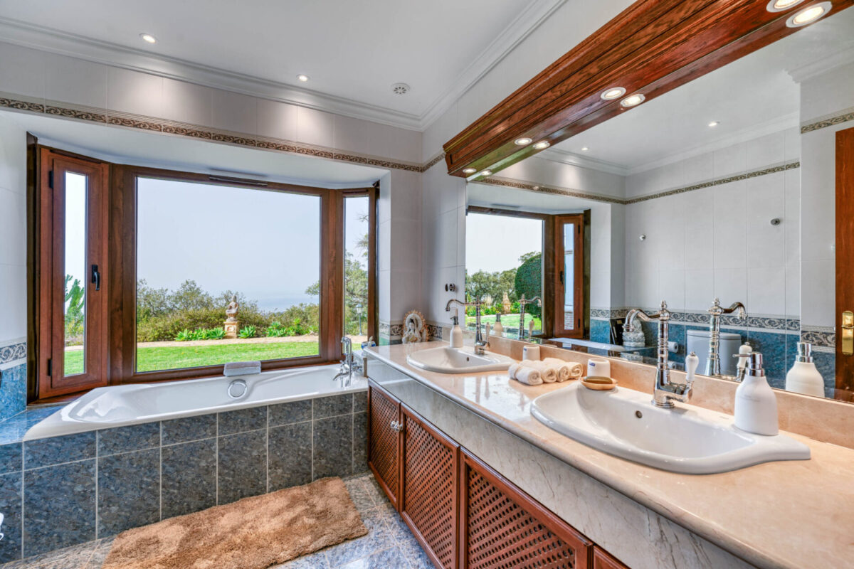 Astonishing 7 Bedroom Country Estate in La Mairena, Malaga, pain, €7,975,000
