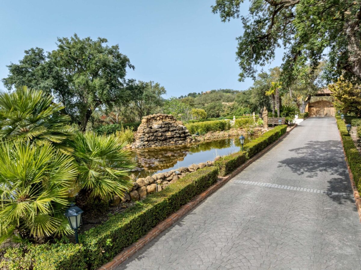 Astonishing 7 Bedroom Country Estate in La Mairena, Malaga, pain, €7,975,000