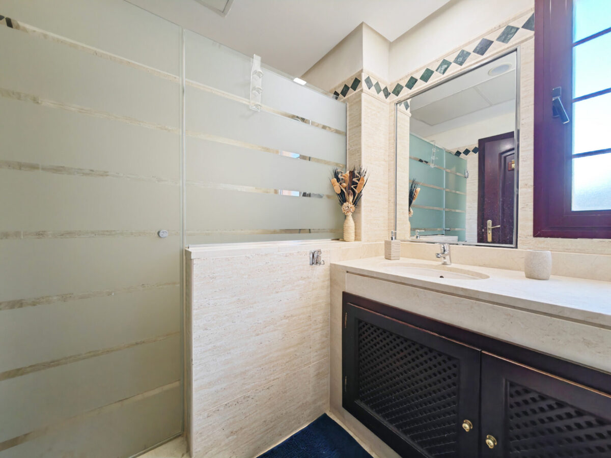 Stunning 2 Bedroom Apartment in Marbella East, Malaga, Spain, €349,000
