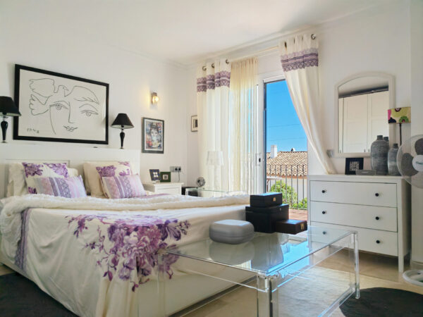 Spacious 2 Bedroom Townhouse in El Parasio, Estepona, Málaga, Spain, €465,000