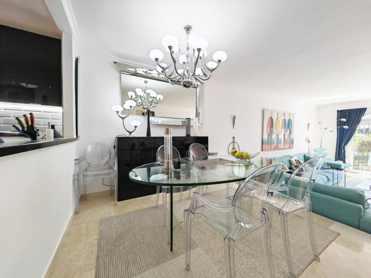 Spacious 2 Bedroom Townhouse in El Parasio, Estepona, Málaga, Spain, €465,000
