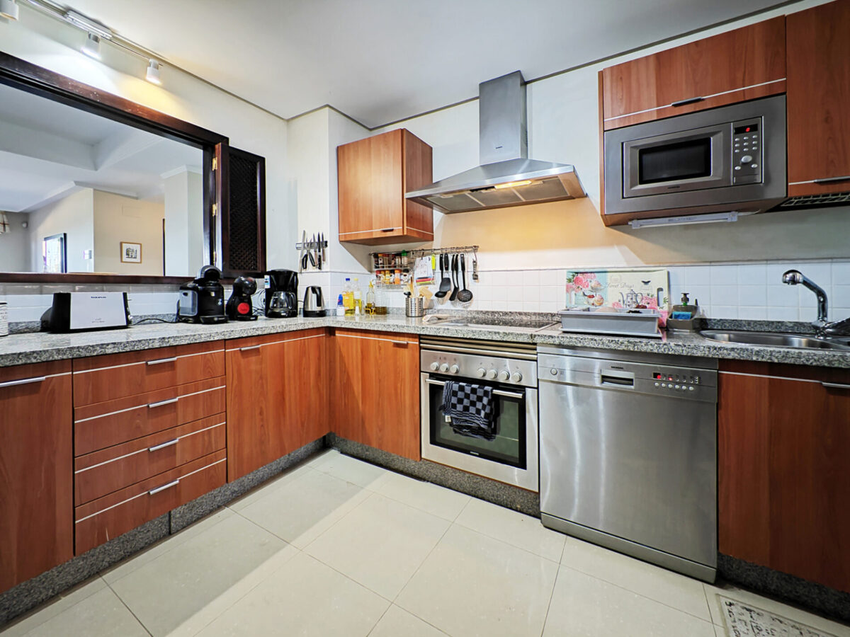 Stunning 2 Bedroom Apartment in Marbella East, Malaga, Spain, €349,000