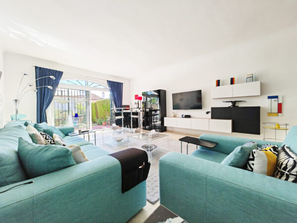 Spacious 2 Bedroom Townhouse in El Parasio, Estepona, Málaga, Spain, €465,000