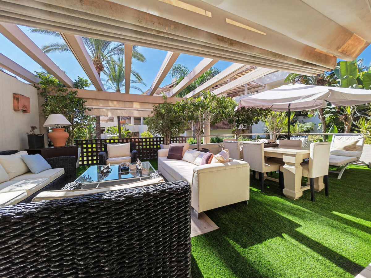 Luxury 3 Bedroom Apartment in Marbella East, Marbella, Malaga, Spain, €699,000