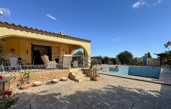 3 Bedroom Country Villa with Pool in La Algarrobina, Almeria, Spain, €245,000