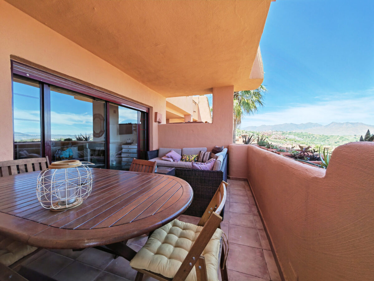Stunning 2 Bedroom Apartment in Marbella East, Malaga, Spain, €349,000