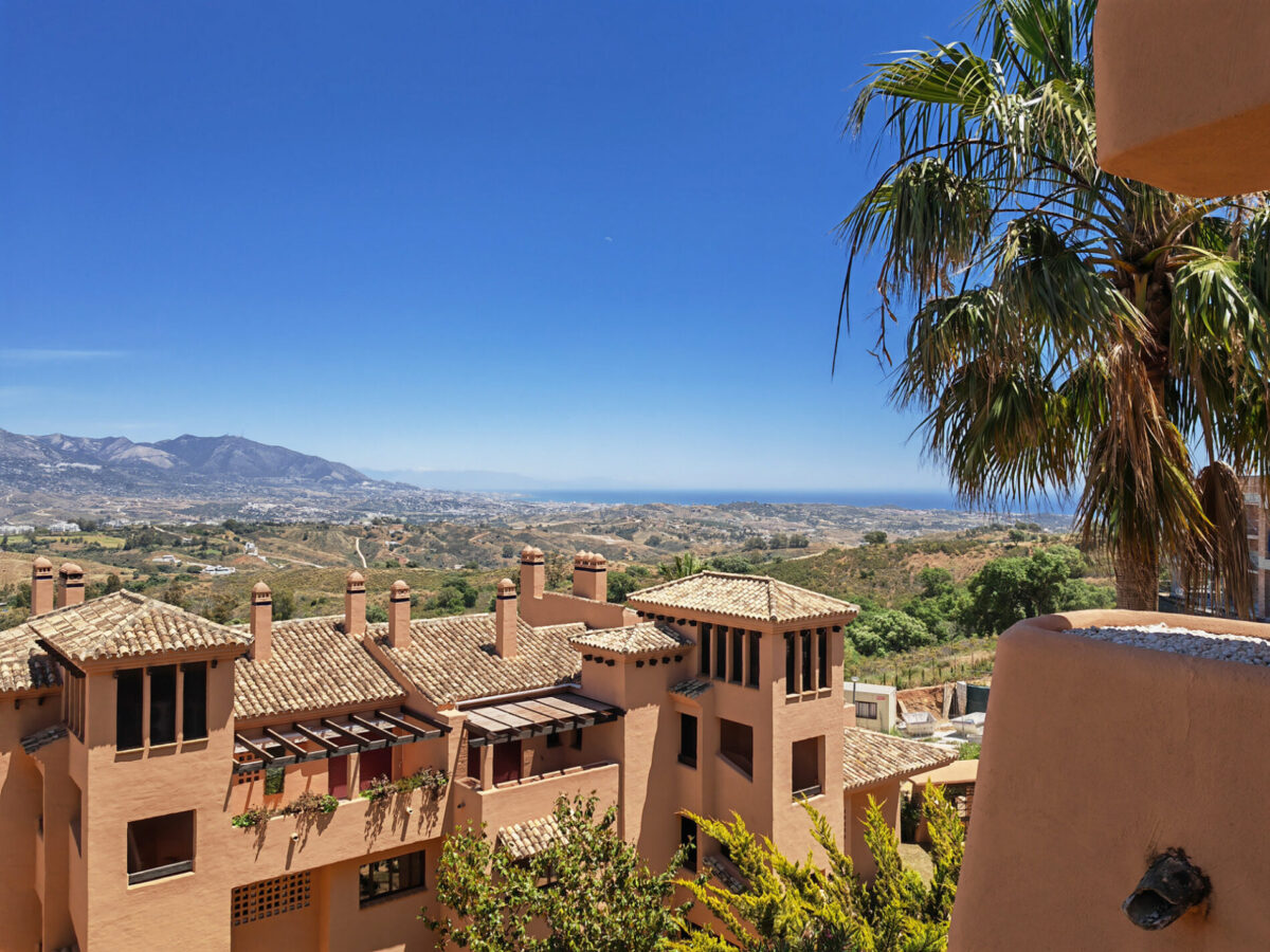 Stunning 2 Bedroom Apartment in Marbella East, Malaga, Spain, €349,000